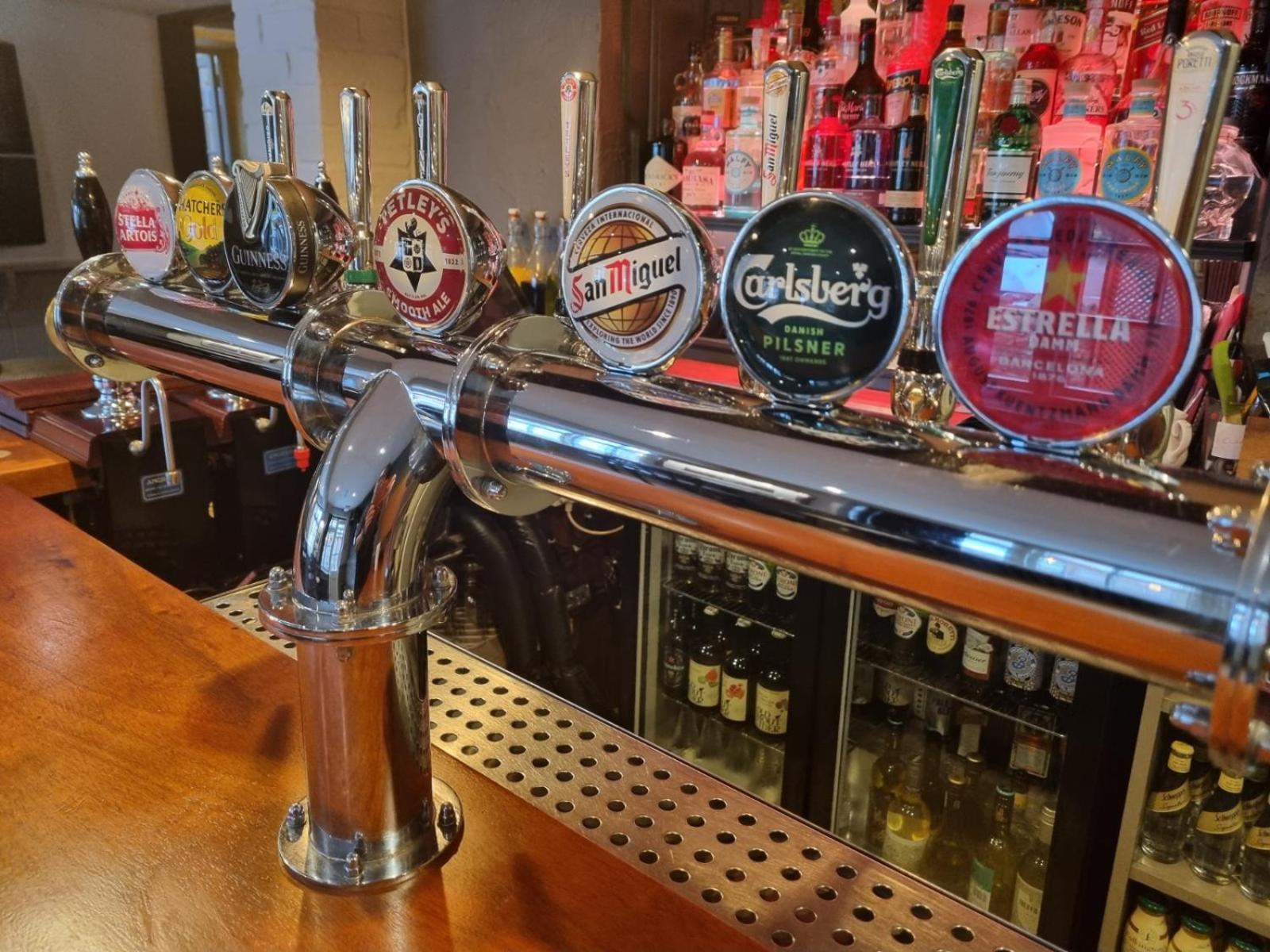 White Horse Inn & Restaurant Stoke Albany Esterno foto